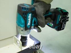 Makita DTW302Z 18V Brushless 3/8 Square Impact Wrench Bare Unit Body Only