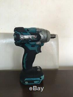 Makita Impact Wrench DTW285 18v Brushless With 2 x Batteries, Charger & Case