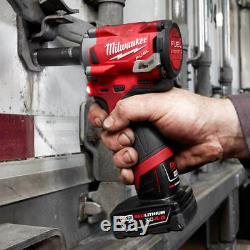 Milwaukee M12 2555-20 12-Volt FUEL 1/2-Inch Stubby Impact Wrench Bare Tool
